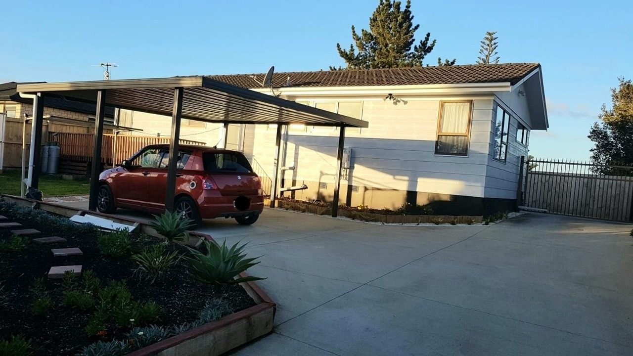 71B Solar Road, Glen Eden, Auckland - Carousel 13