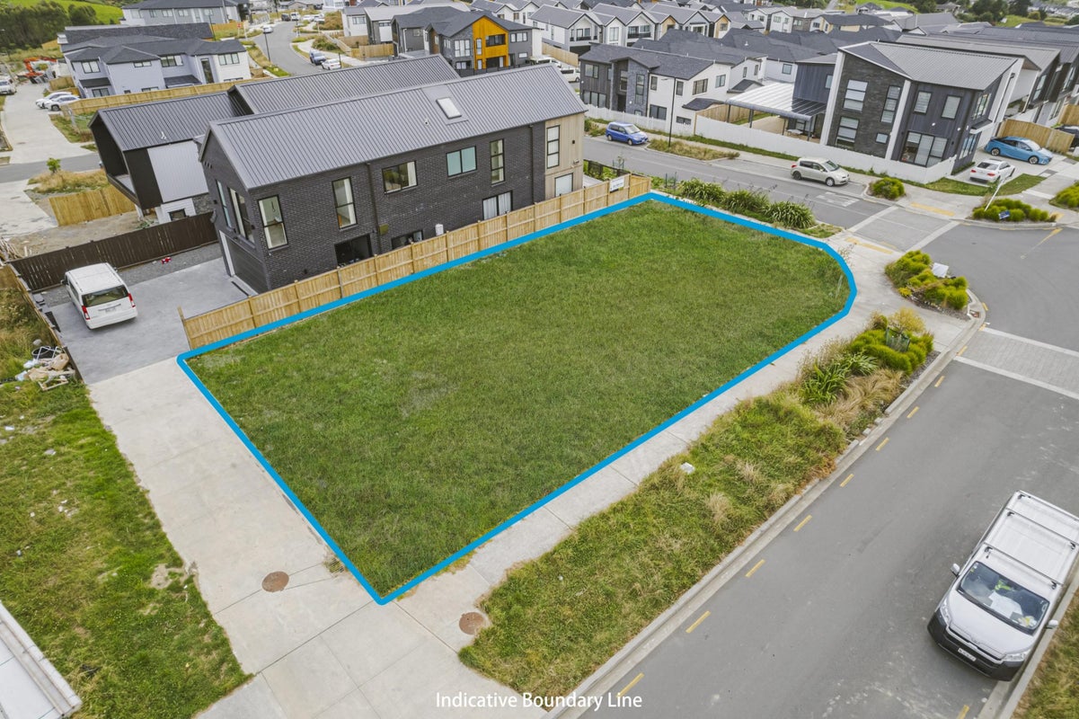 64 Michael Bosher Way, Flat Bush, Auckland - Carousel 2