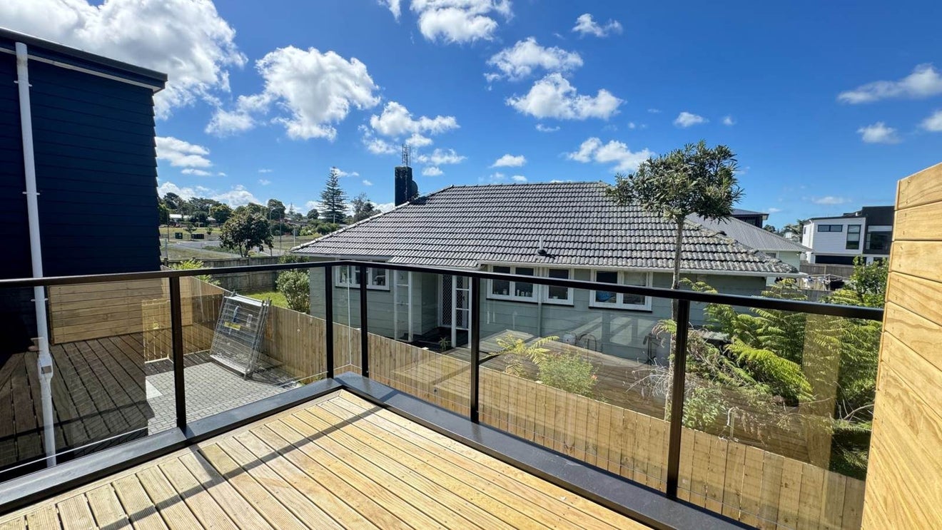 18C Pirangi Street, Point England, Auckland - Carousel 12