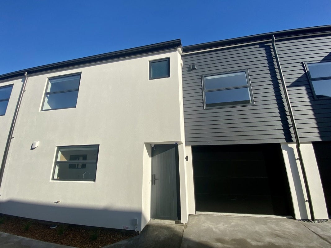 2/434 Armagh Street, Linwood, Christchurch - Carousel 2