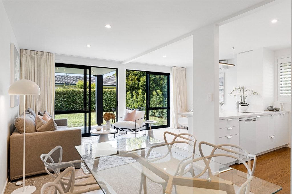 2/162 Gowing Drive, Meadowbank, Auckland - Carousel 1