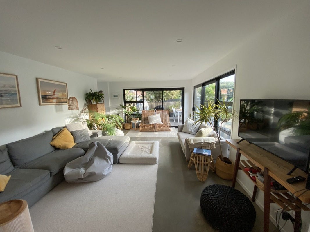 37B Maranui Street, Mount Maunganui, Mount Maunganui - Carousel 1