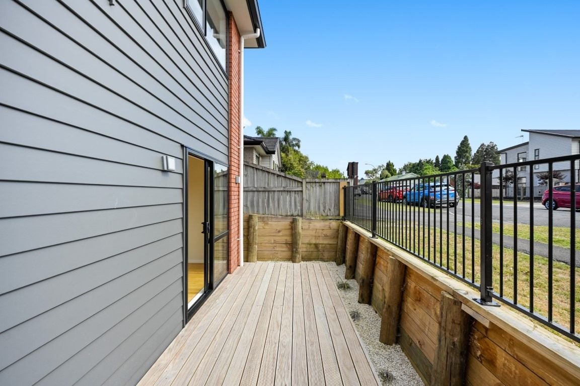 1/22 Manning Street, Hamilton Central, Hamilton - Carousel 12