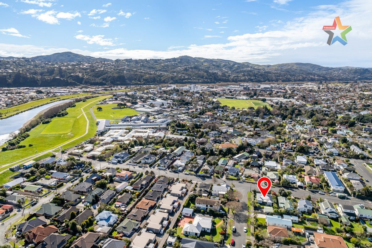22 Fuller Grove, Woburn, Lower Hutt - Carousel 23