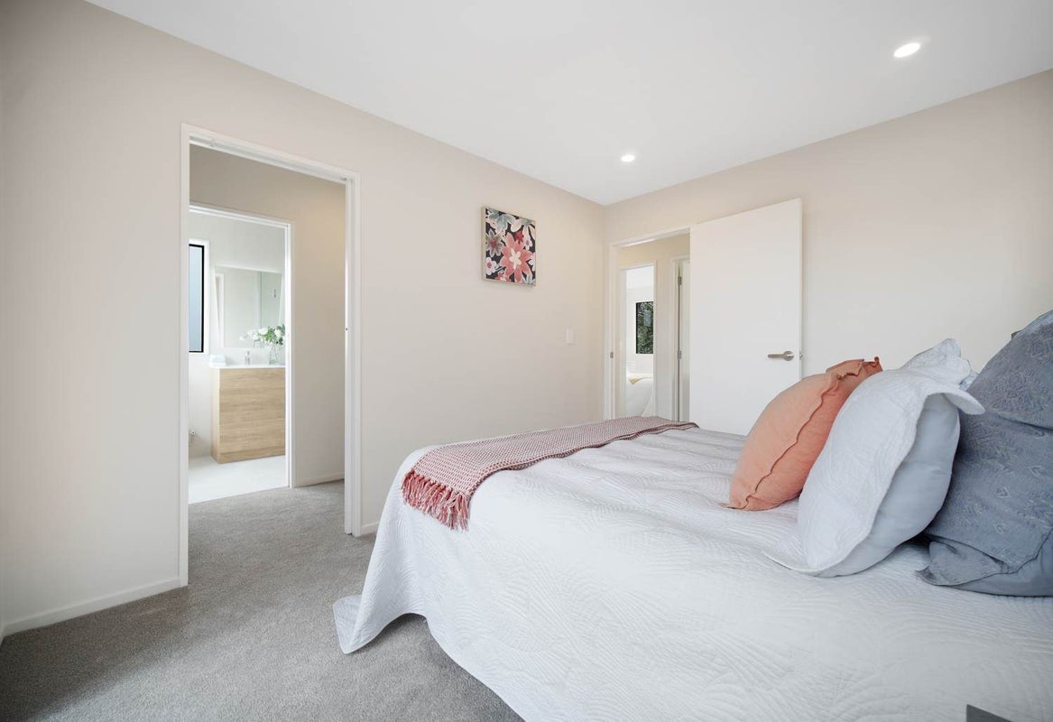 8 Kotahi Road, Mount Wellington, Auckland - Carousel 1