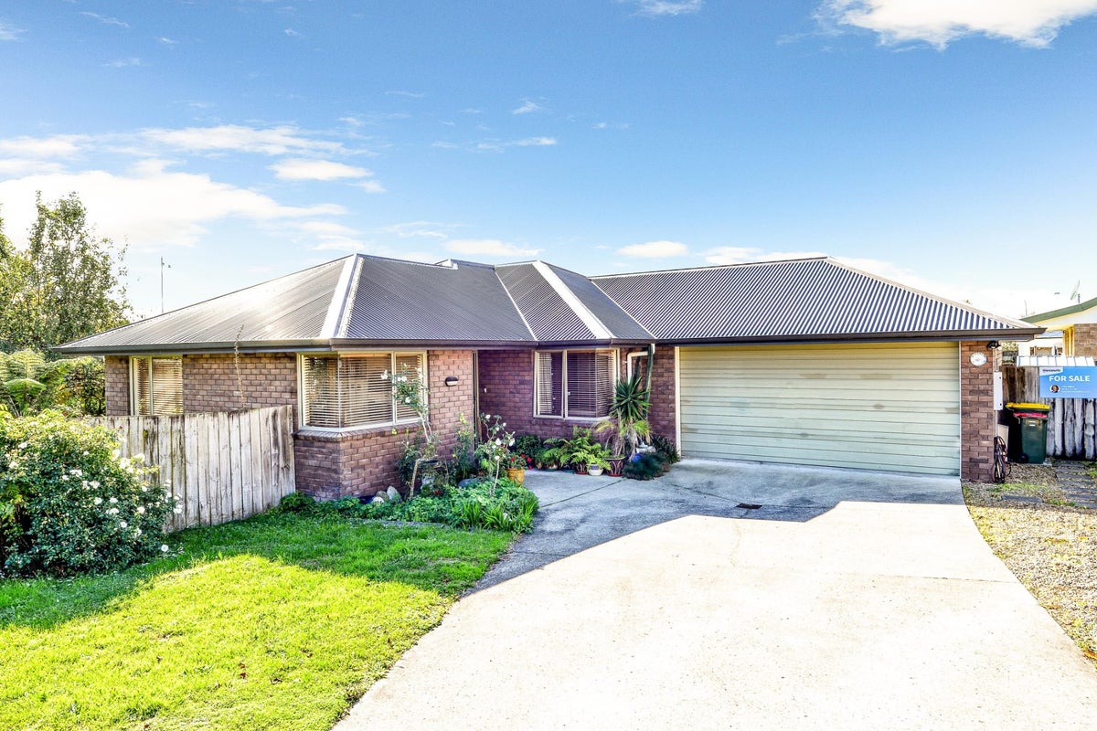 17 Wembley Close, Nawton, Hamilton - Carousel 2
