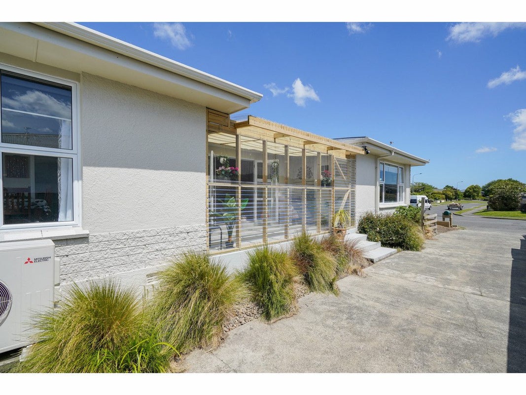 43 Carnarvon Street, Glengarry, Invercargill - Carousel 2