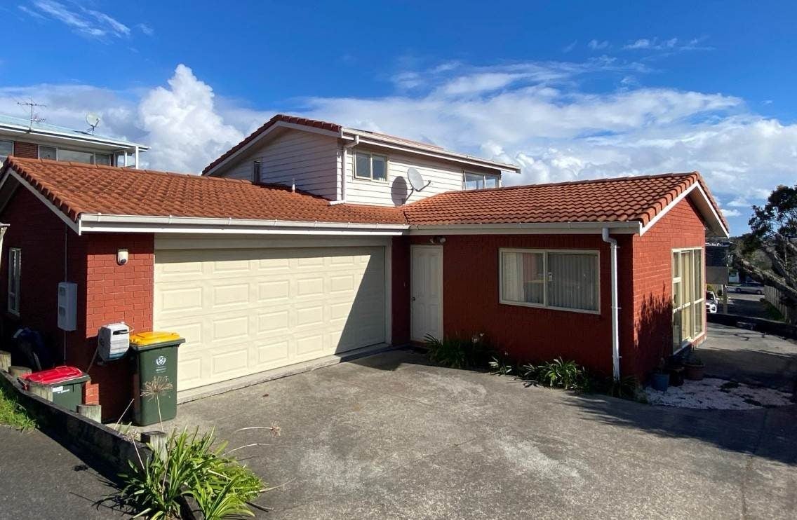 66A Sorrel Crescent, Bucklands Beach, Auckland - Carousel 1