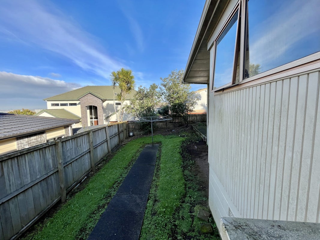 9 Everglade Drive, Goodwood Heights, Auckland - Carousel 18