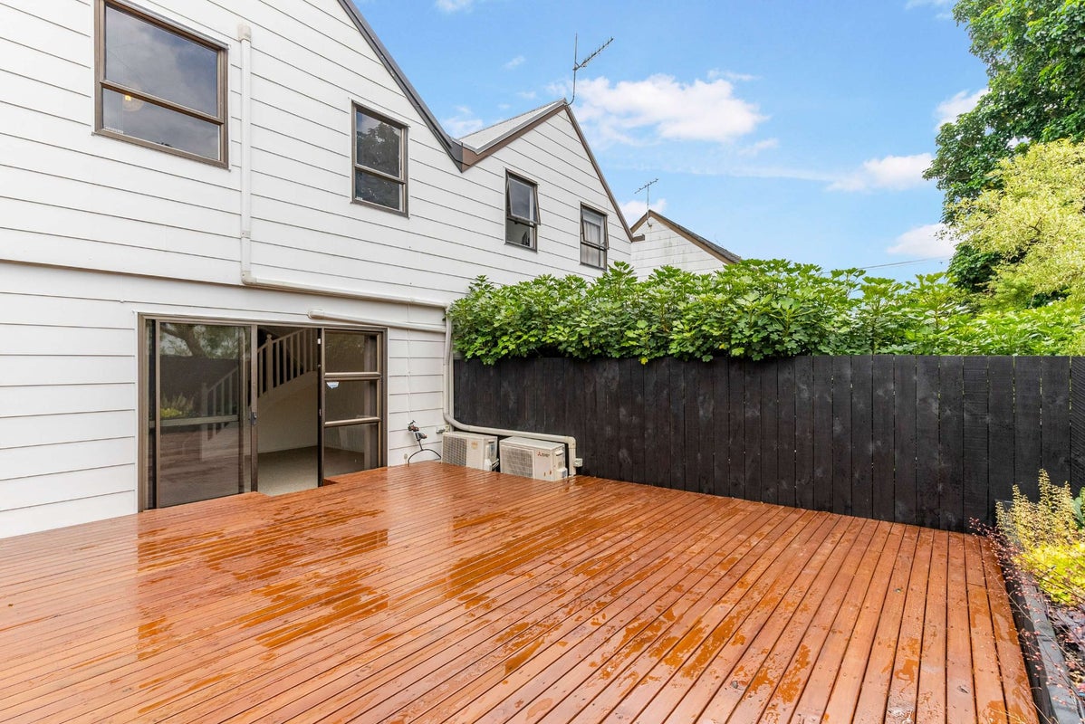 4/33 Wairakei Street, Greenlane, Auckland - Carousel 1