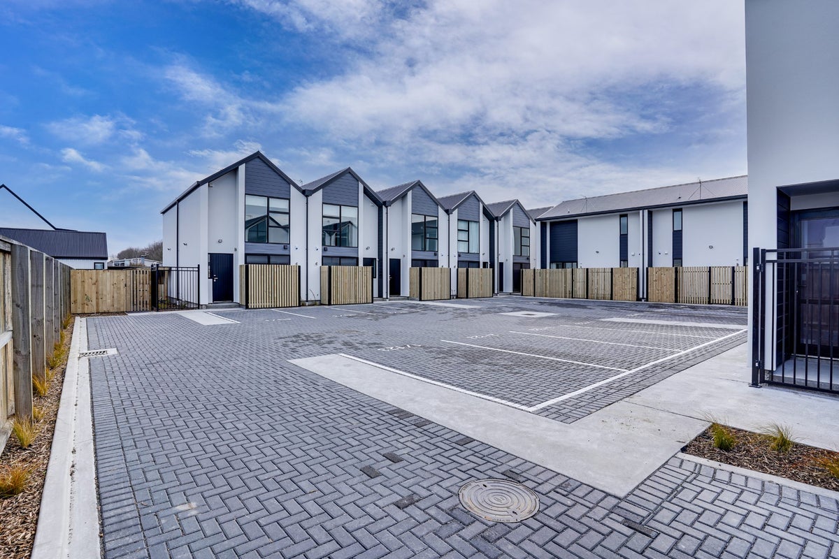 5/123 Sherborne Street, St Albans, Christchurch - Carousel 17