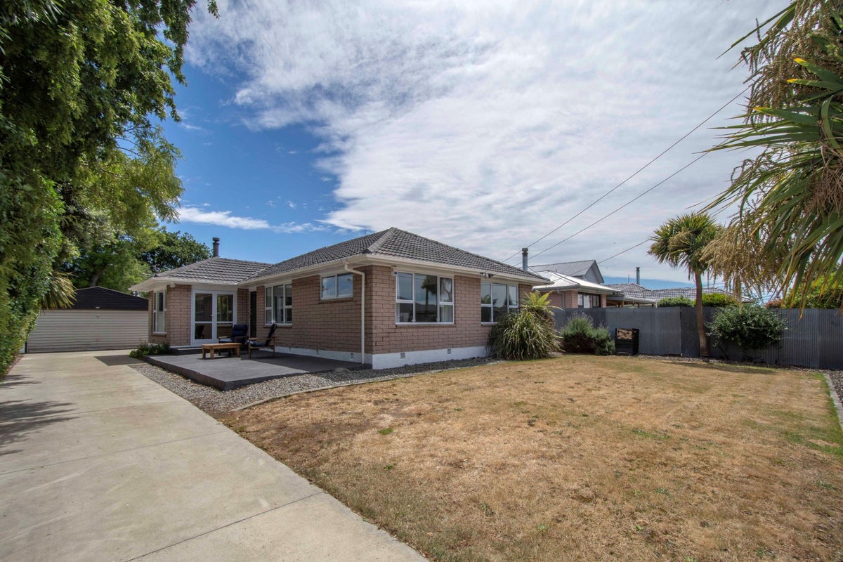 237 Shortland Street, Aranui, Christchurch - Carousel 2