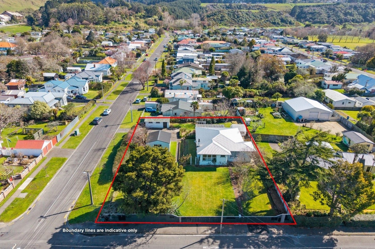 236 Somme Parade, Aramoho, Whanganui - Carousel 24