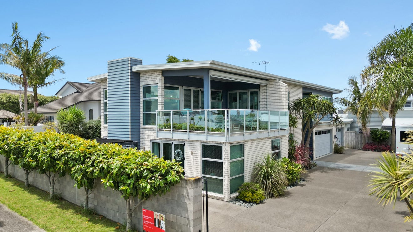 66 Rototuna Road, Rototuna, Hamilton - Carousel 1