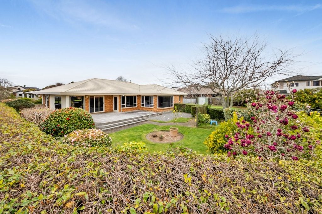 18 Kinross Drive, Merrilands, New Plymouth - Carousel 29