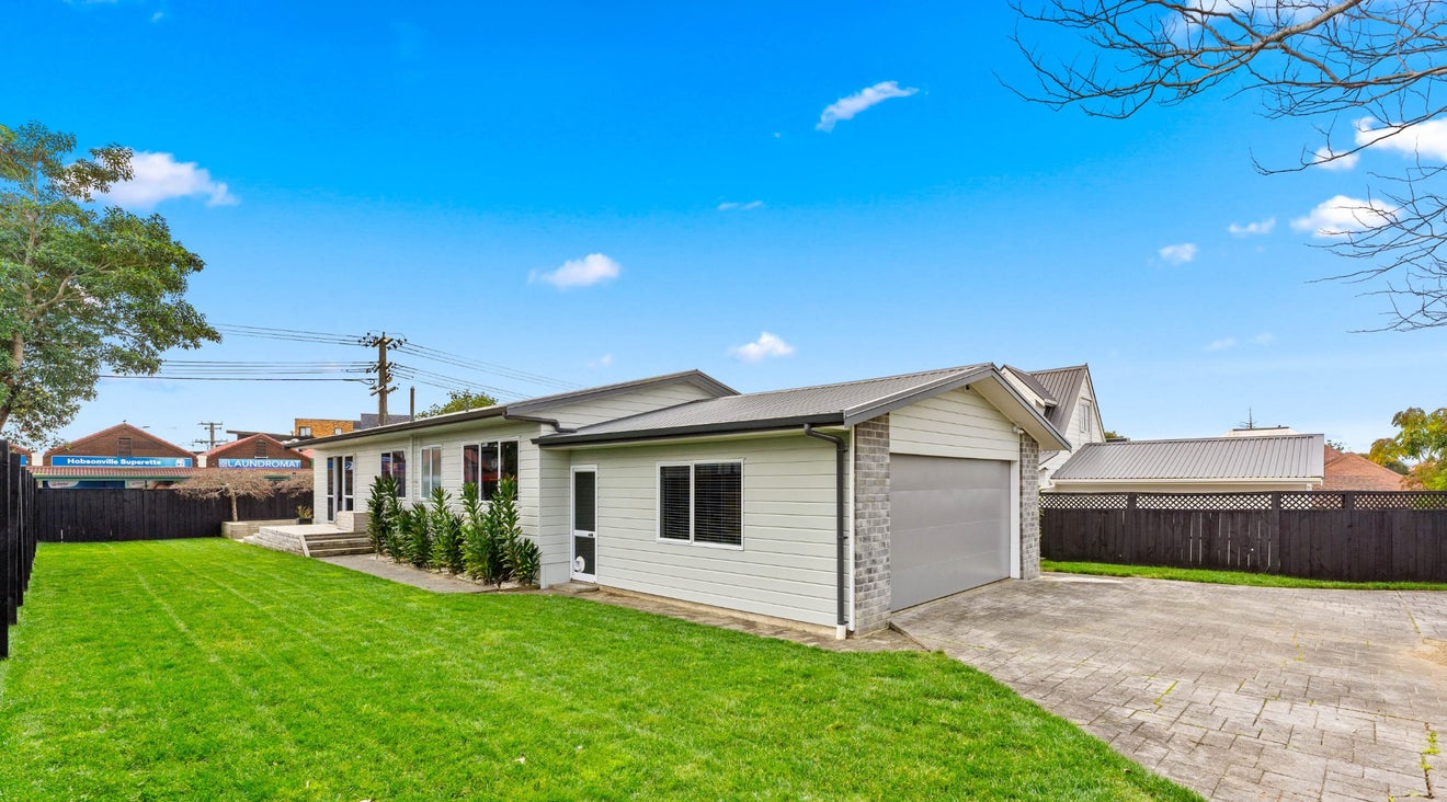 3A Bannings Way, Hobsonville, Auckland - Carousel 1