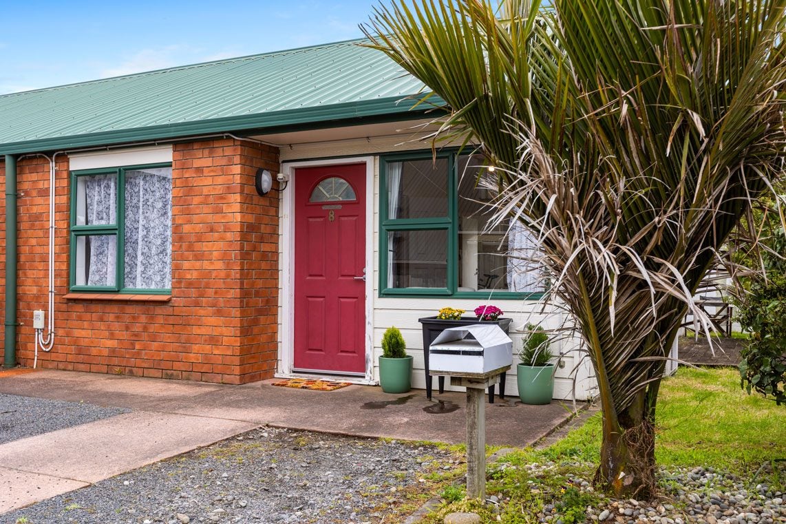 8/68 Whiteley Street, Moturoa, New Plymouth - Carousel 1
