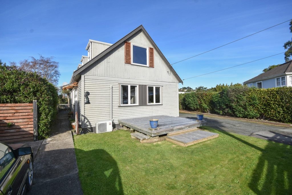 28 Freyberg Avenue, Sawyers Bay, Port Chalmers - Carousel 1