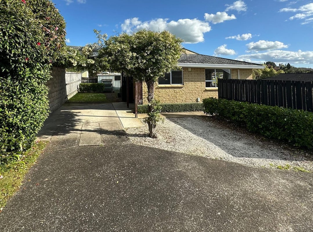 14A Millar Place, Nawton, Hamilton - Carousel 1