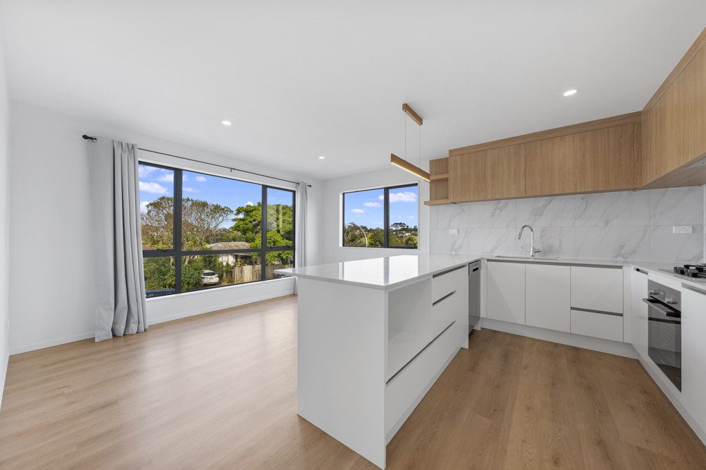 1/46 Cockayne Crescent, Sunnynook, Auckland - Carousel 2
