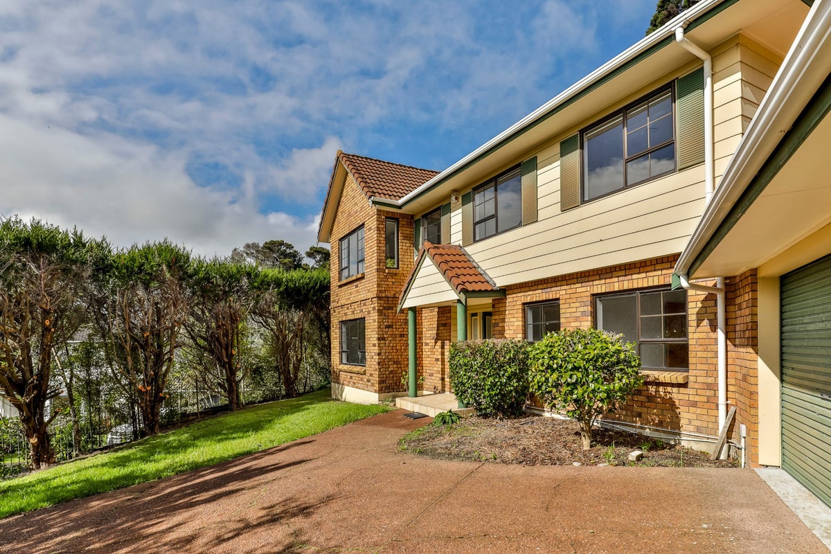 8 Murano Place, Chatswood, Auckland - Carousel 2
