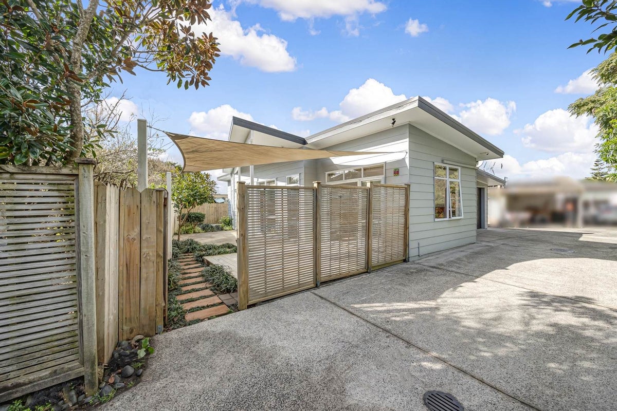 50B Riverlea Avenue, Pakuranga, Auckland - Carousel 2