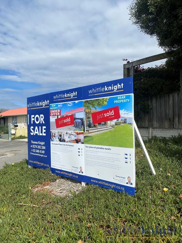 4 Shire Lane, Woolston, Christchurch - Carousel 13