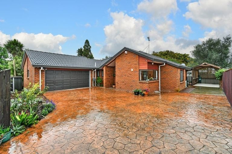 2/27 Queen Street, Papakura, Auckland - Carousel 1