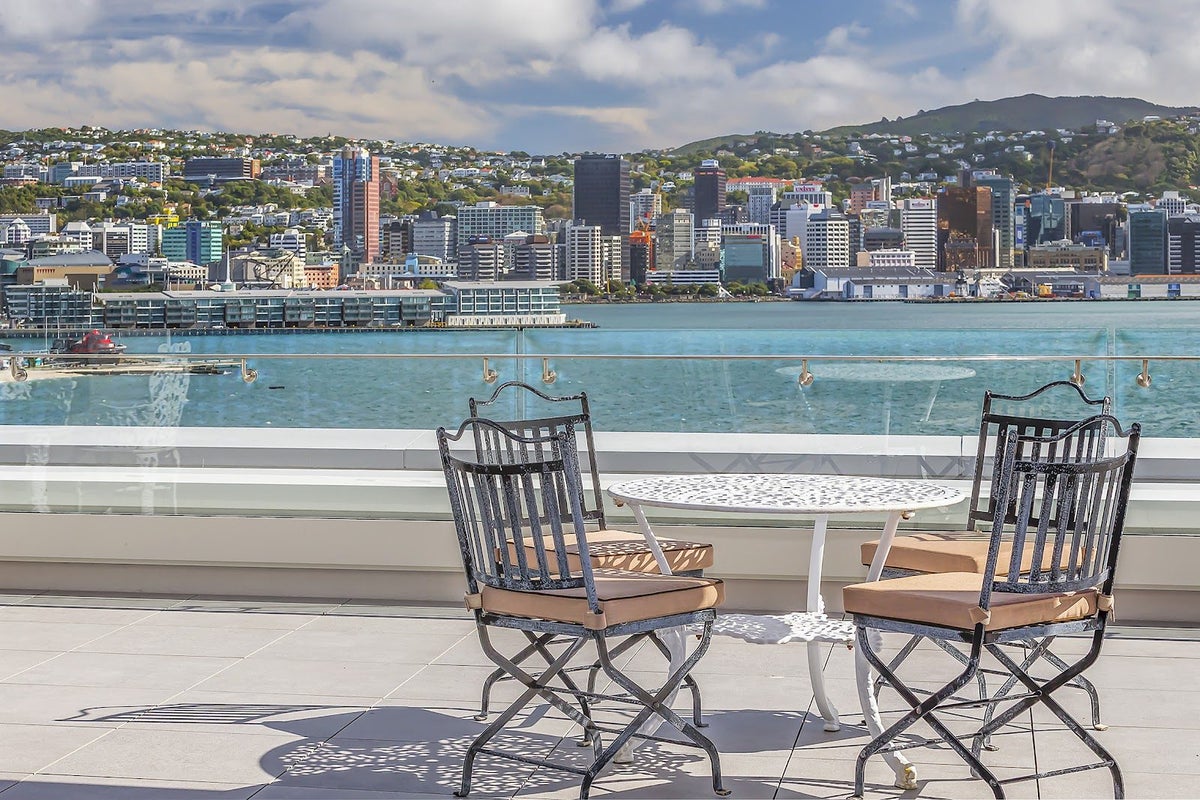 4/308 Oriental Parade, Oriental Bay, Wellington - Carousel 1