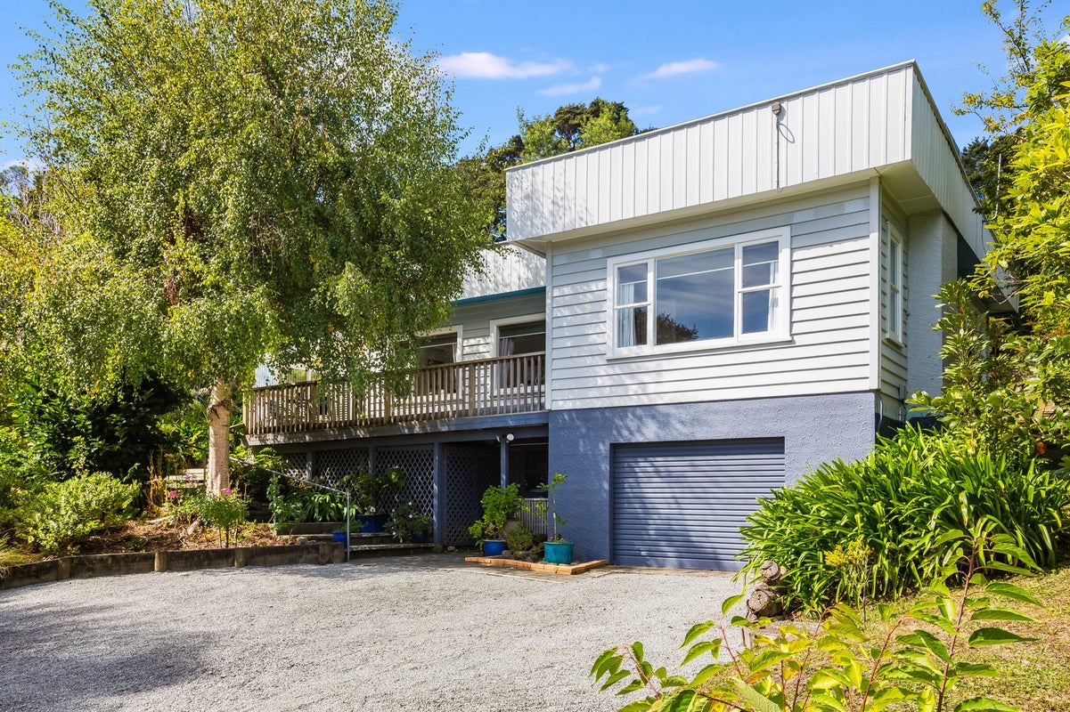 3 Blue Mountains Road, Silverstream, Upper Hutt - Carousel 19