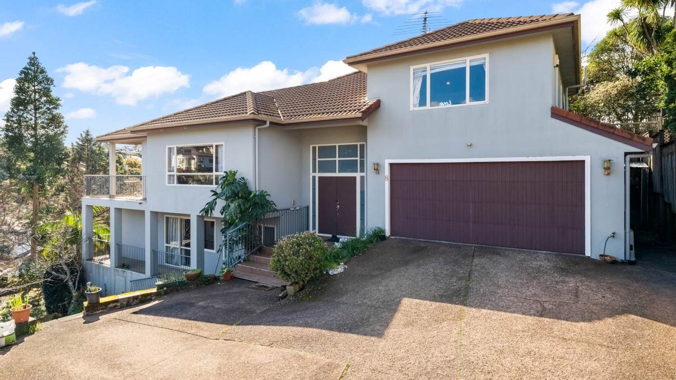 8 Ridge Valley Drive, Browns Bay, Auckland - Carousel 1