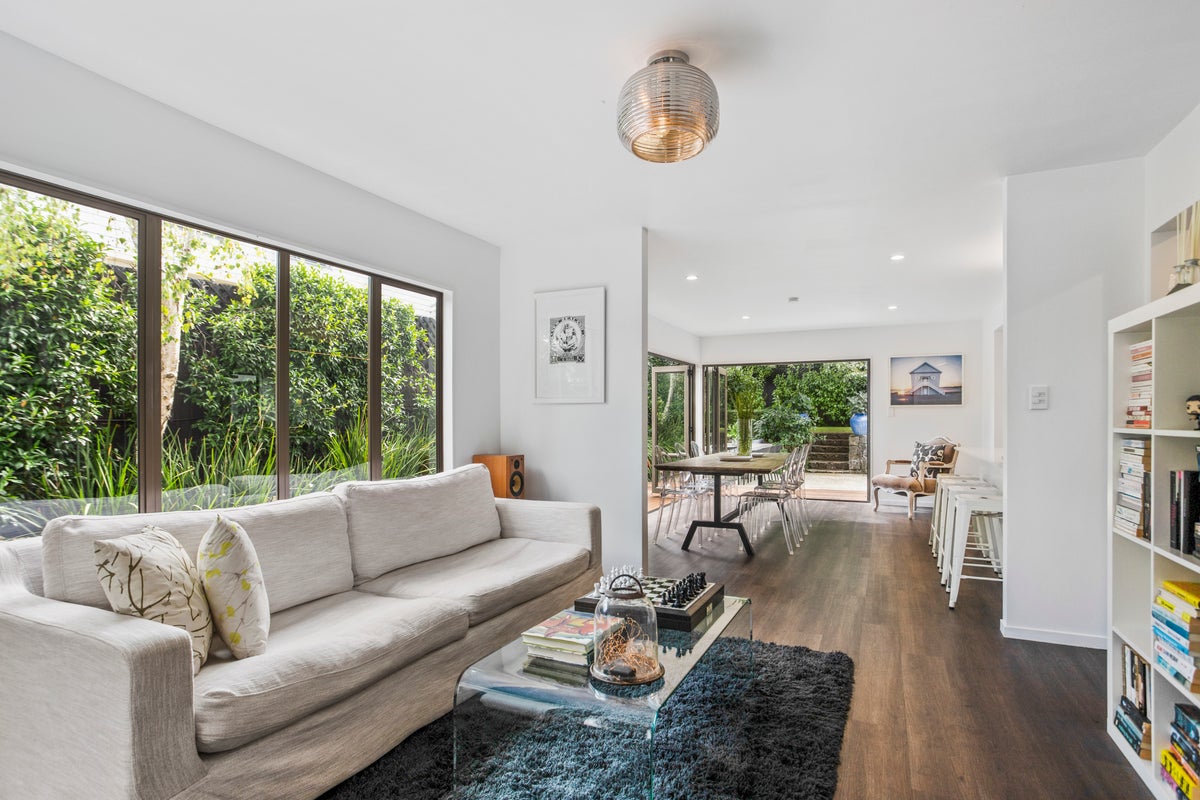 57A Cameron Street, Onehunga, Auckland - Carousel 2