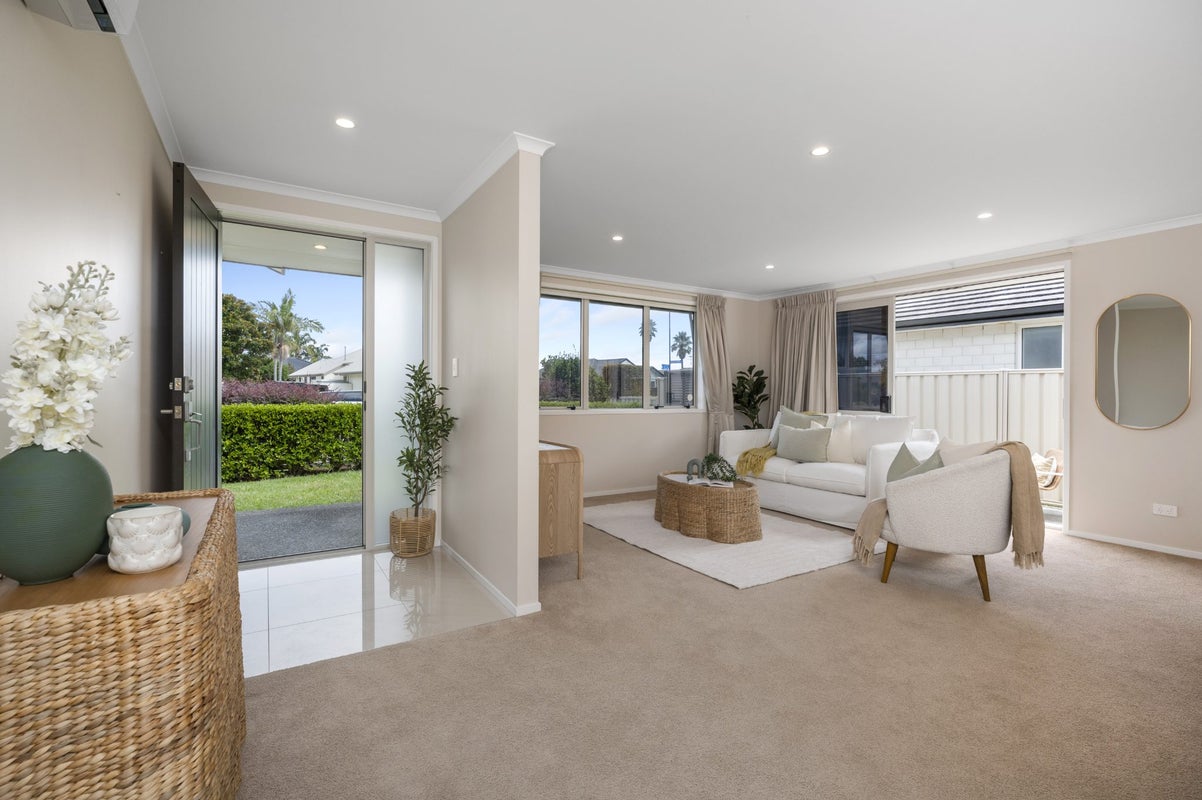 103 Santa Monica Drive, Papamoa Beach, Papamoa - Carousel 2