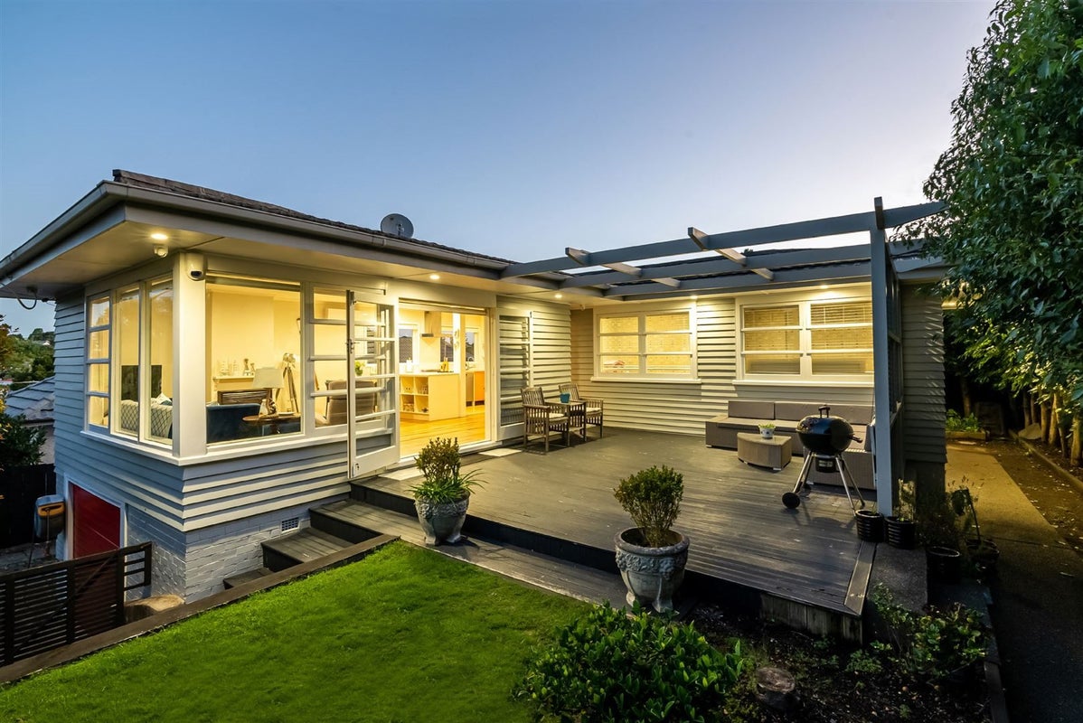 1/25 Creamer Avenue, Belmont, Auckland - Carousel 1