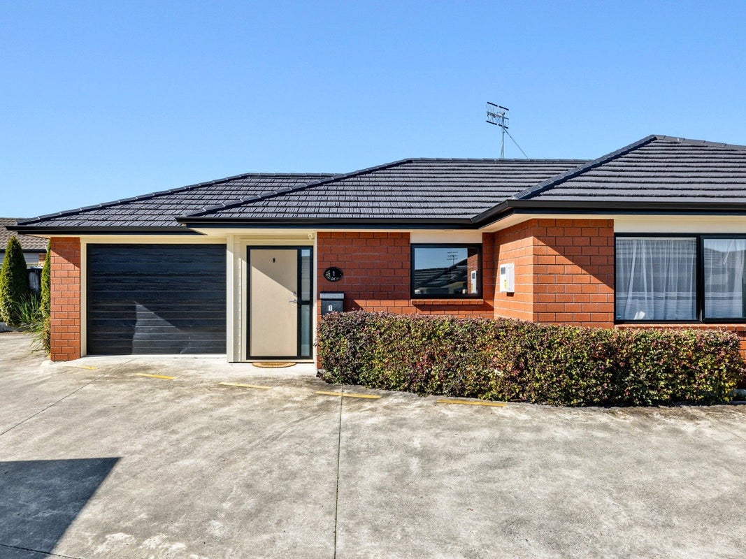 1 Cosmith Lane, Dinsdale, Hamilton - Carousel 1