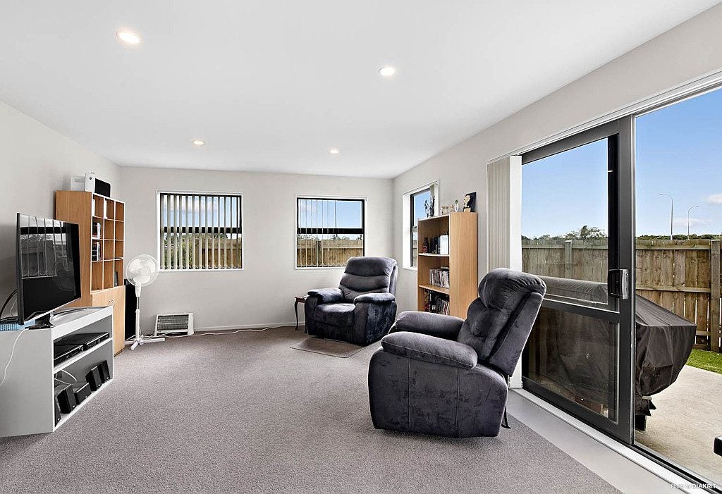 6 Totara Meadows Court, Wiri, Auckland - Carousel 2