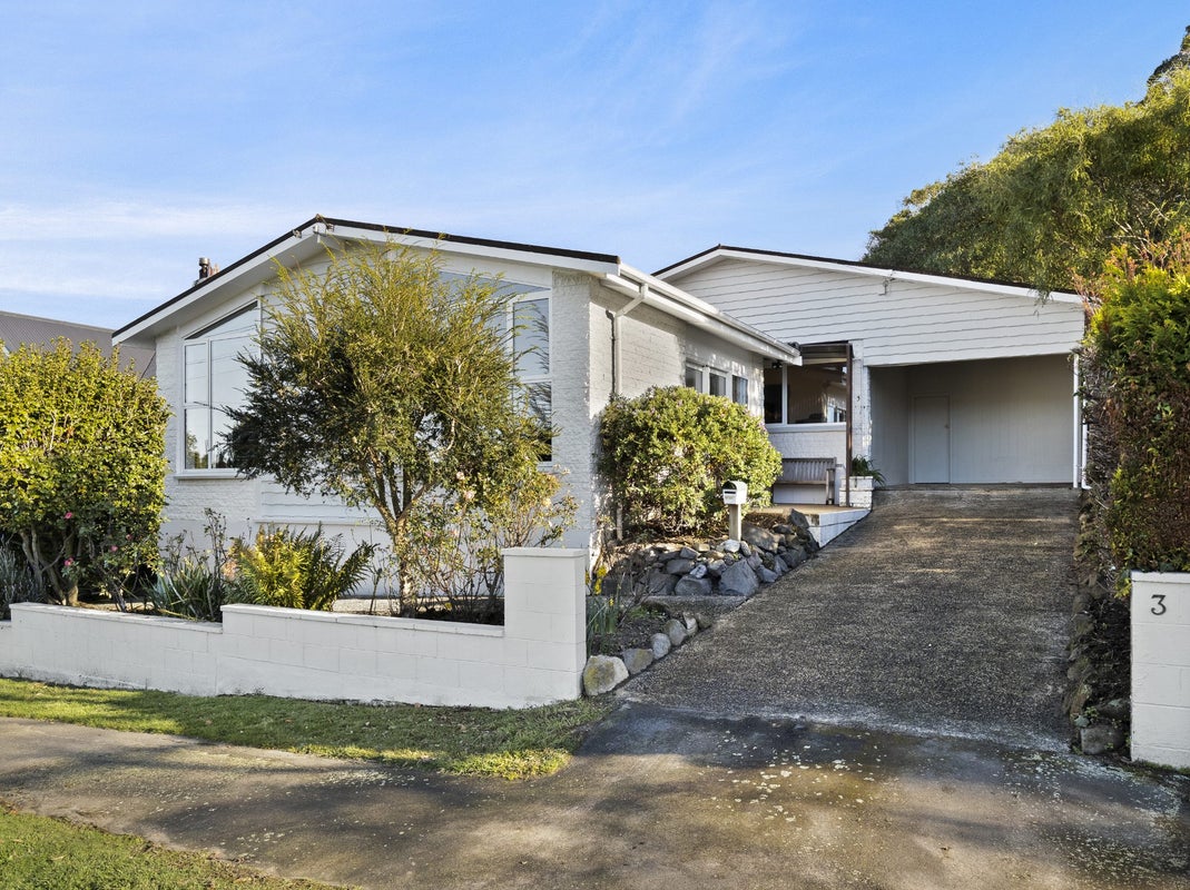 3 Moana Crescent, Musselburgh, Dunedin - Carousel 1