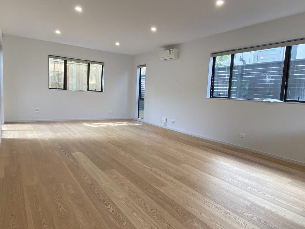 24C Eban Avenue, Hillcrest, Auckland - Carousel 2