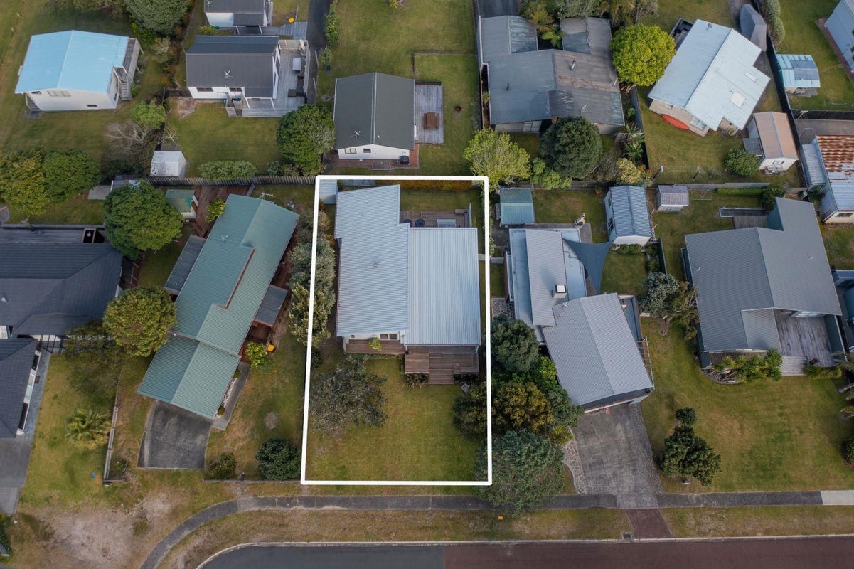 8 Bell Road, Pauanui, Pauanui - Carousel 26