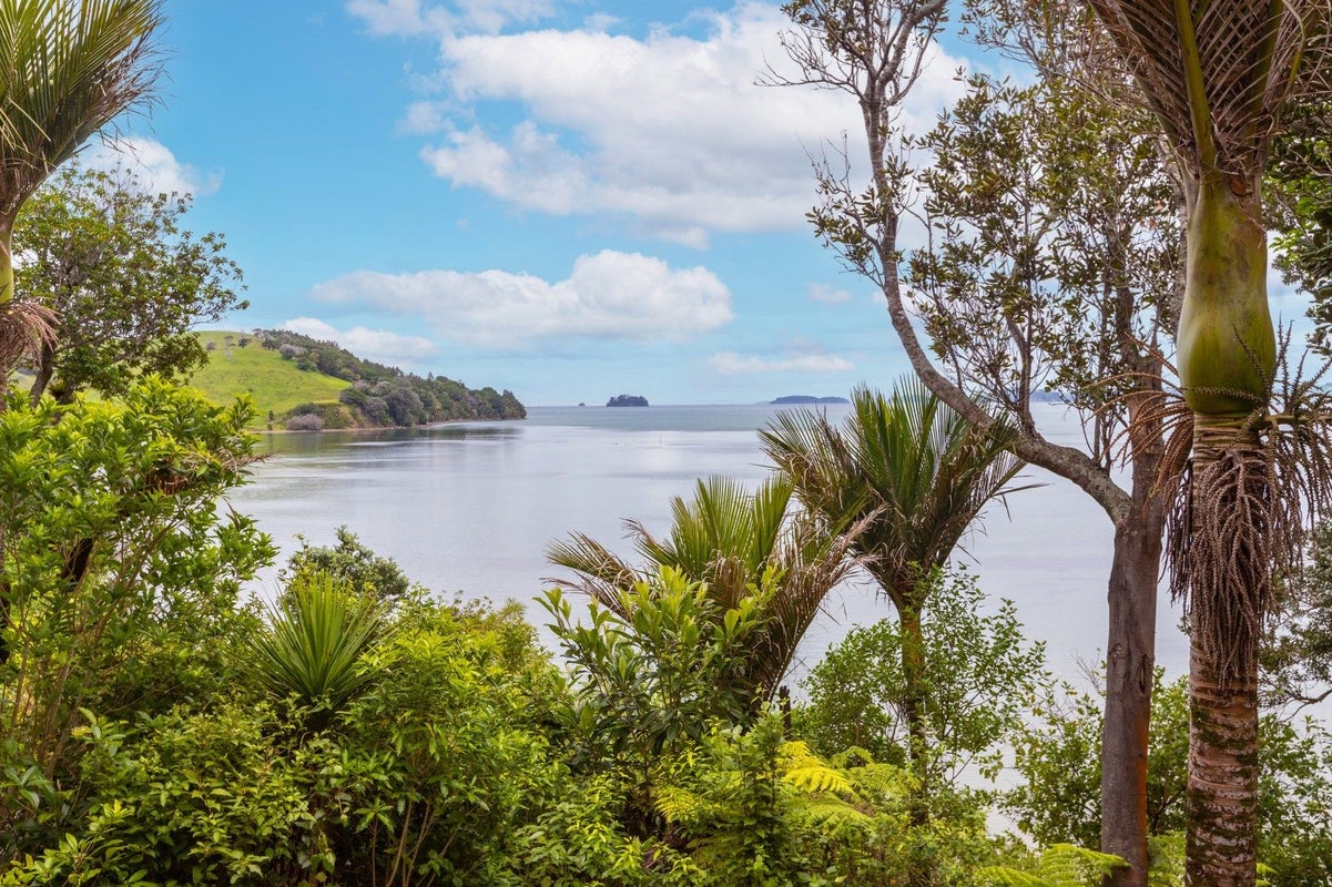 10 Clinton Road, Tawharanui Peninsula, Tawharanui Peninsula - Carousel 2
