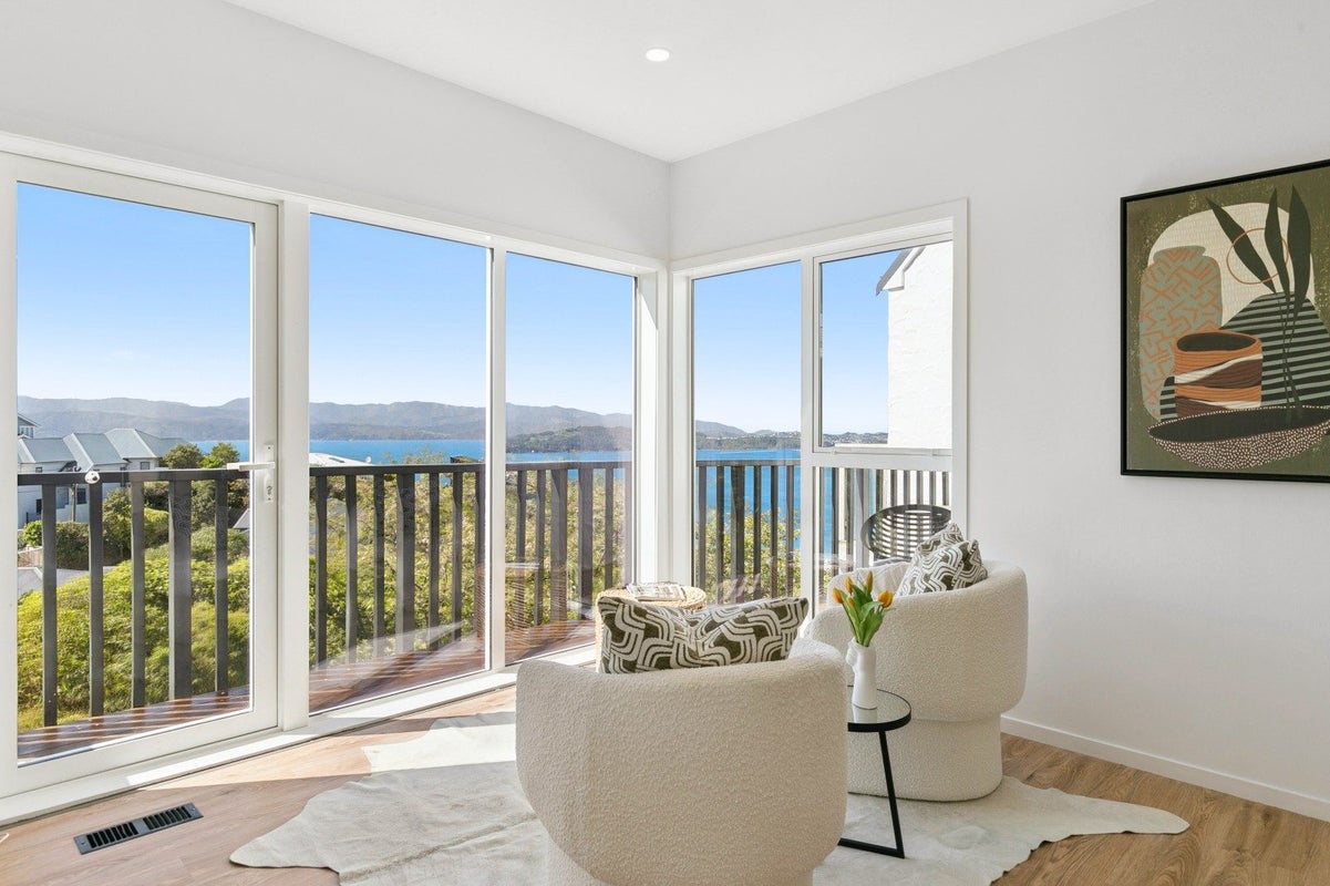 5 Elgin Way, Khandallah, Wellington - Carousel 2