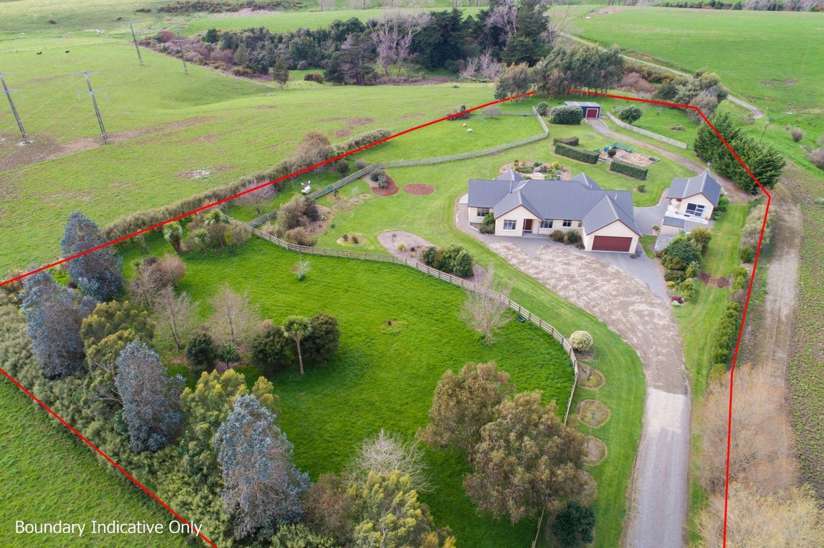 86 Currins Road, Linton, Palmerston North - Carousel 2