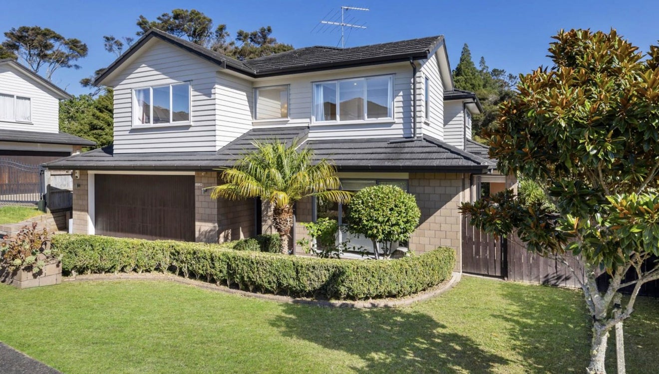18 Bur Oak Terrace, Schnapper Rock, Auckland - Carousel 1