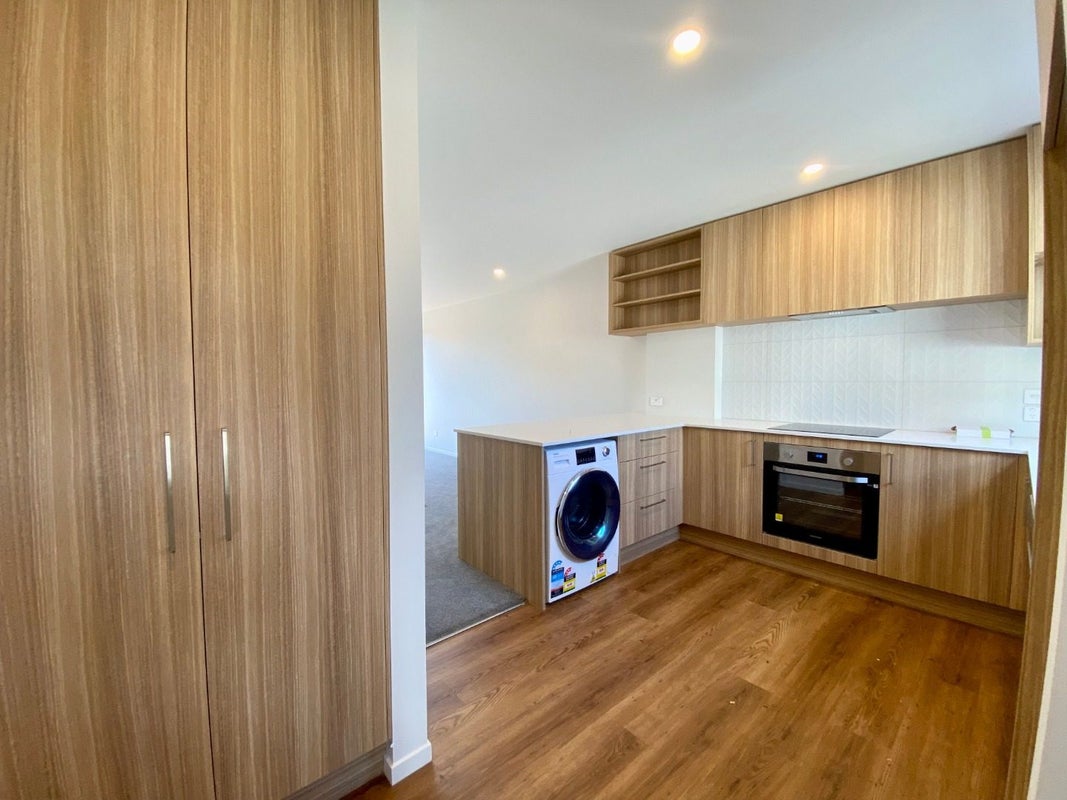 7/7 Lindores Street, Addington, Christchurch - Carousel 10