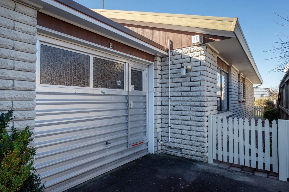 1/50 James Street, Glenholme, Rotorua - Carousel 1