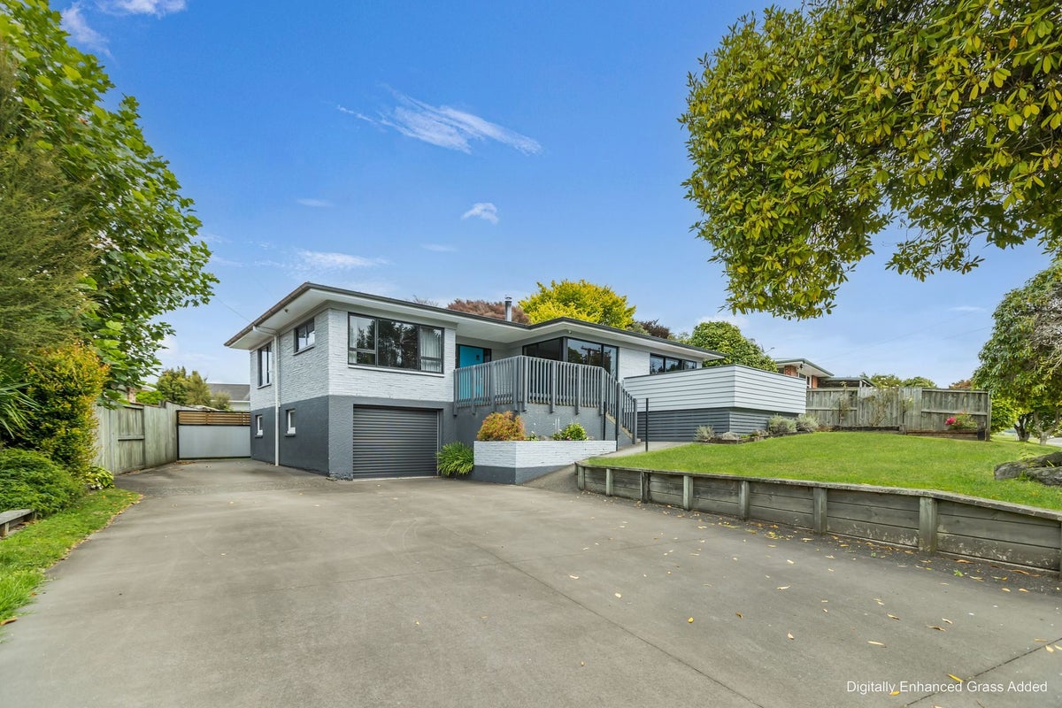 16 Hillcrest Avenue, Hillcrest, Rotorua - Carousel 2