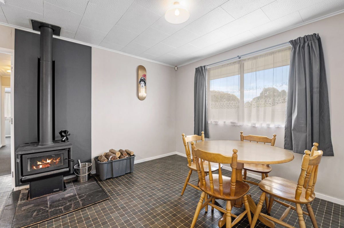 37 Barnard Road, Fairy Springs, Rotorua - Carousel 2