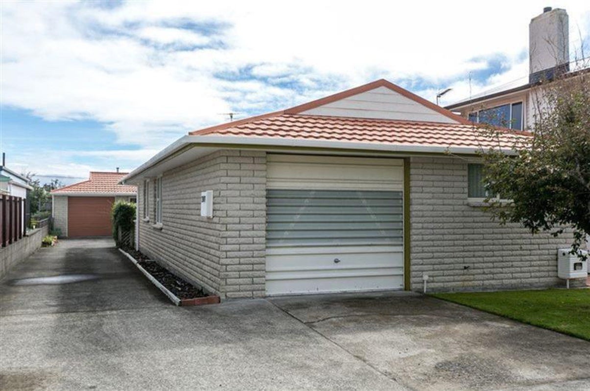 1/10 Massey Street, Westown, New Plymouth - Carousel 12