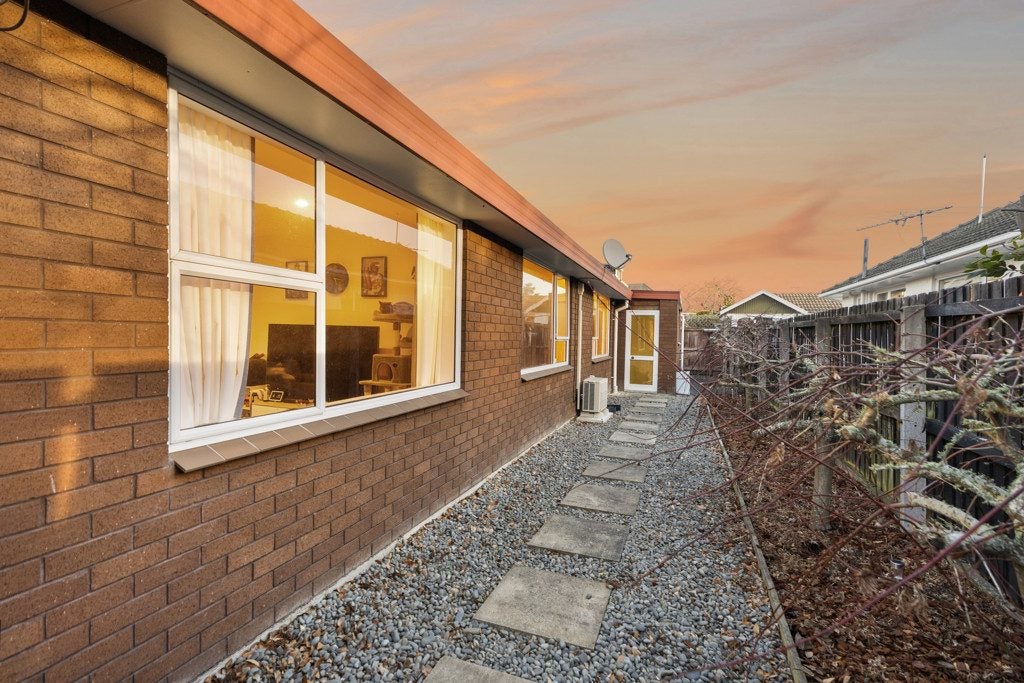 1/10 Argo Place, Casebrook, Christchurch - Carousel 18