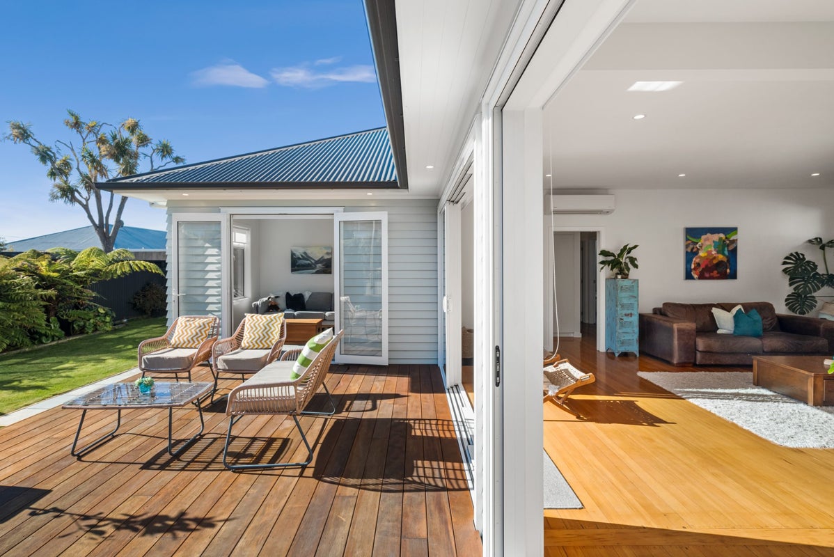 33 Dryden Street, Sumner, Christchurch - Carousel 2